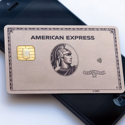 American Express Gold Card 2025 Guide: The $325 Dining Powerhouse That Actually Pays for Itself